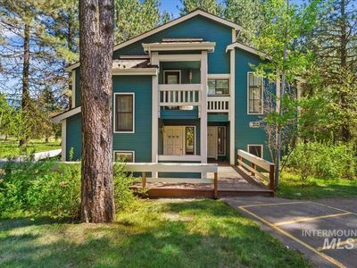 2981 Kimberland Dr #302