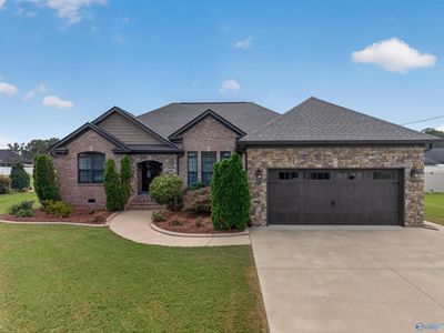 240 Creekside Cir