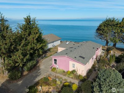 180 Cypress Circle