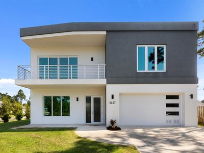 5487 Cimmeron Ct