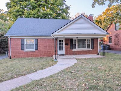 243 Burke Rd