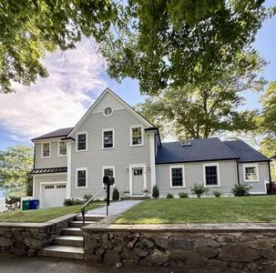 32 Hickory Cliff Rd