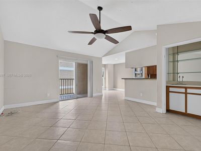 995 Riverside Dr APT 120