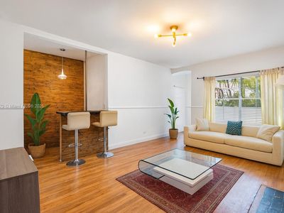 1521 Meridian Ave APT 103