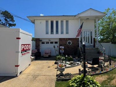 Property at 4 Cedar Street, Massapequa, NY