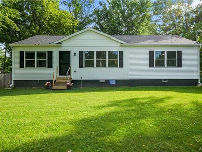 5382 Main St