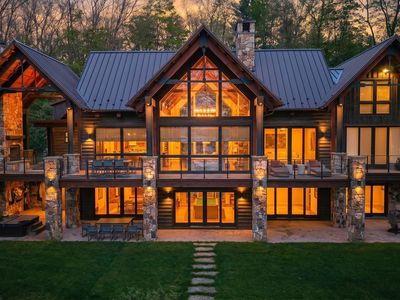 218 Smith Pointe Rd