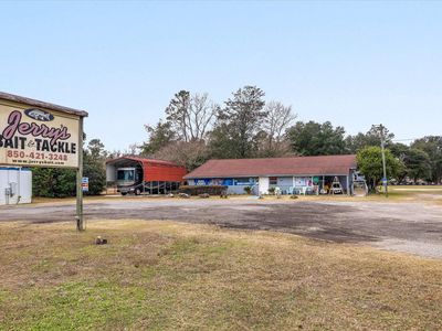 664 Woodville Hwy