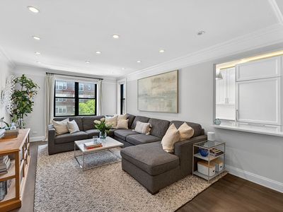 100 W 12th St APT 4K