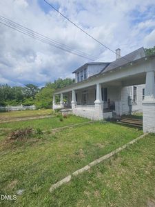 202 E Blanche St