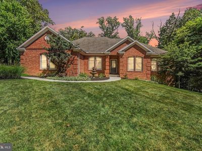4805 Mountain Rise Dr