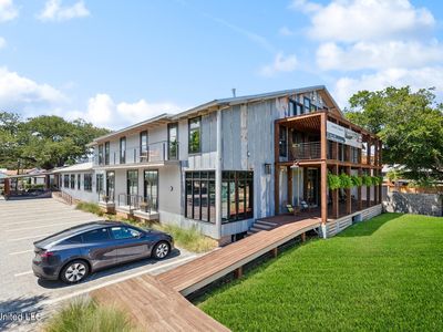 301 S Toulme St #108