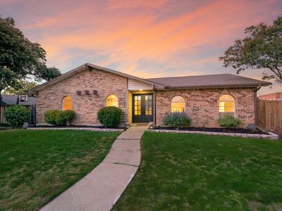 1905 Castille Dr