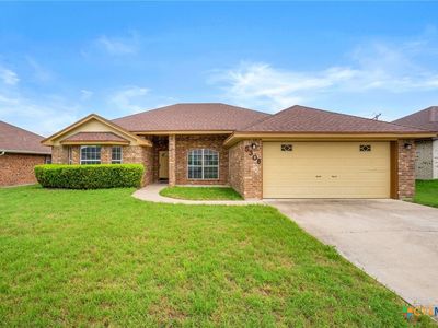 5306 Shawn Dr