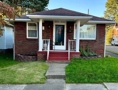 1814 Center St