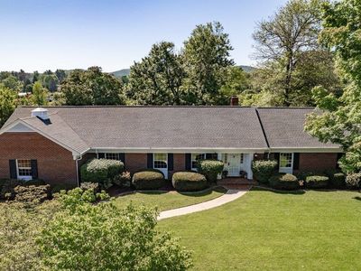 1270 Nova Dr