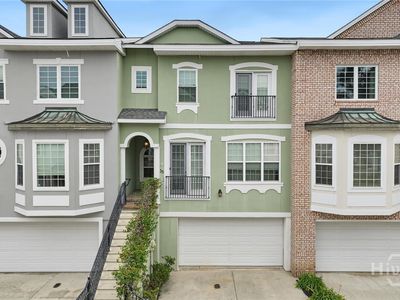 35 Hidden Pointe Drive