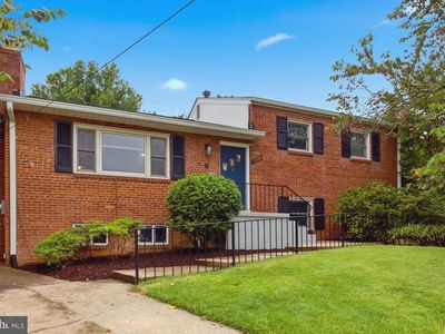 6108 22nd Rd N