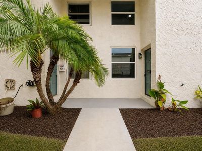 4223 La Palma Ct