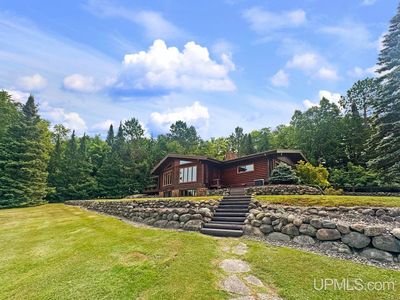 189 E Park Dr