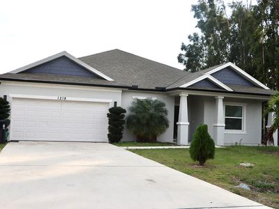 1218 SW Parma Avenue