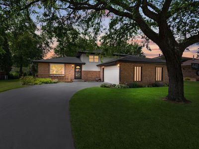 440 S Manor Dr