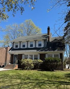 61 S Prospect St