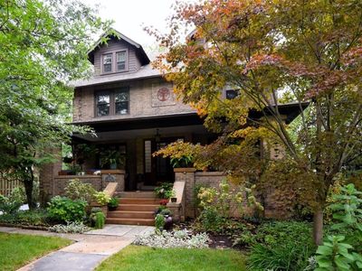 2336 Delaware Dr