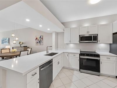 2385 Bayou Ln APT 3