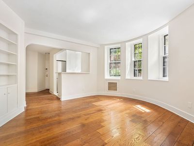 187 Hicks St APT A