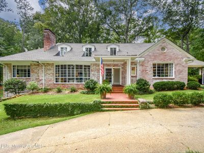 617 Ridgeway Dr