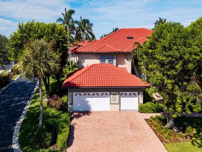 295 Waterside Cir Unit 101