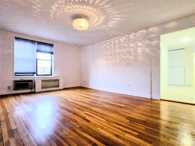 137 Five Franklin Ave #6D