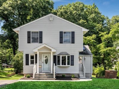 19 Edgewood Rd