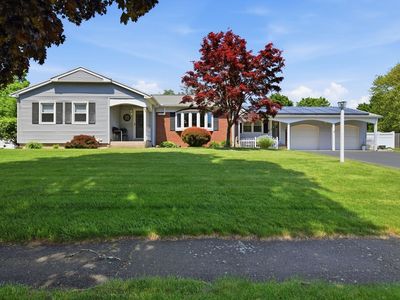 69 Parkview Dr