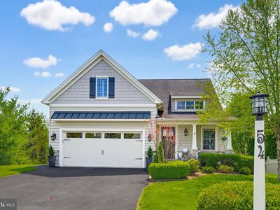 54 Circle Rock Dr