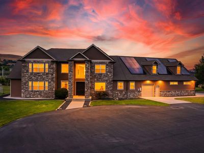15107 Tieton Dr