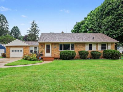 1512 Kensington Dr