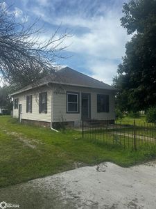 101 NW 7th St
