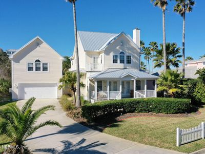 252 GULL Circle
