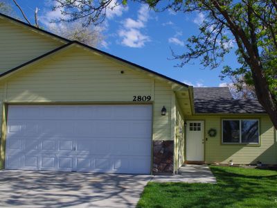 2809 Cougar Ave