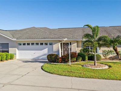 12454 SW Kingsway Cir #202