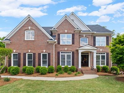 802 Windsor Rdg