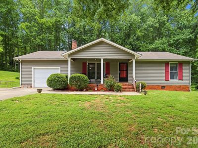 213 Hamilton Rd