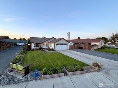 1616 NE Pirate Lane