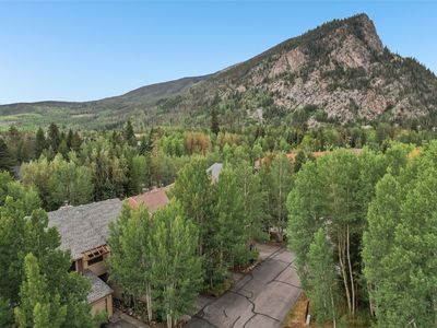 216 Creekside Drive UNIT 1