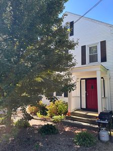 32 N Main St