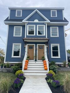41 Hobart St #2