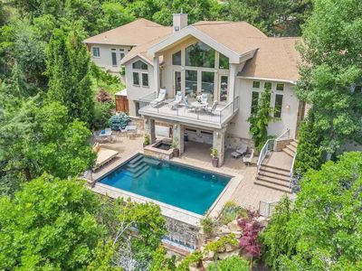 2548 E Dimple Dell Rd