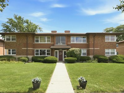 1421 Balmoral Ave APT 2S